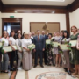 Valery Falkov presented diplomas of professional development to history teachers from Donbas universities